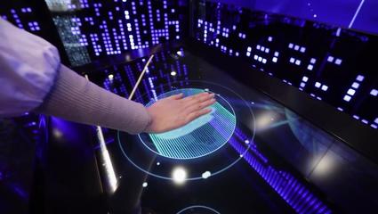 華為等31個數據中心落戶 『云數據』的盡頭是烏蘭察布